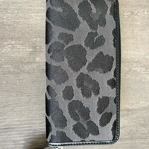 NWOT coach wallet